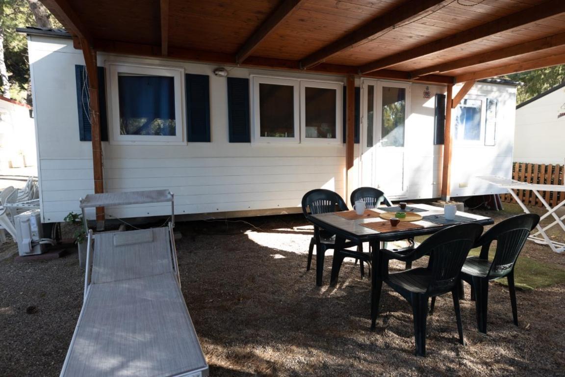 Porto Pirrone Camping Hotel Leporano Eksteriør billede